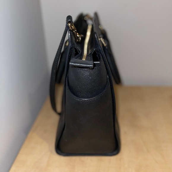 Michael Kors Large Selma Purse - Picture 11 of 11